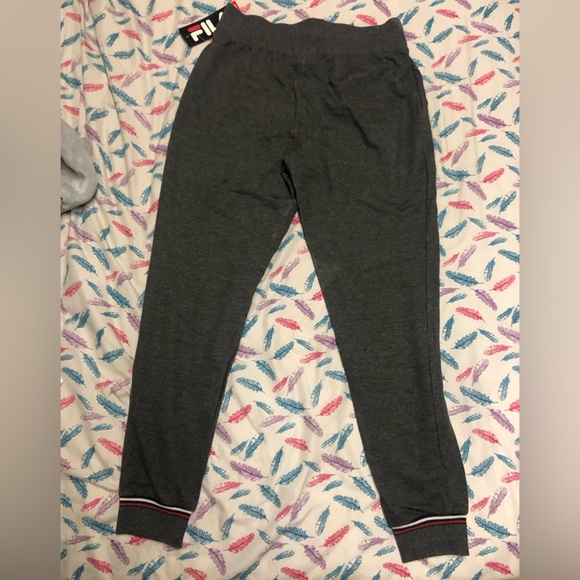 NEW Fila Joggers - Picture 5 of 6